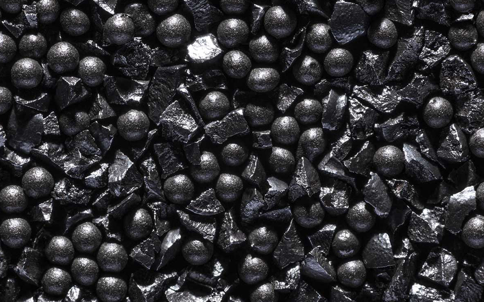 Steel abrasives